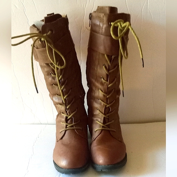 CA Collection by Carrini Lace Up Boots- Size: 7 - Vintage - Picture 2 of 7